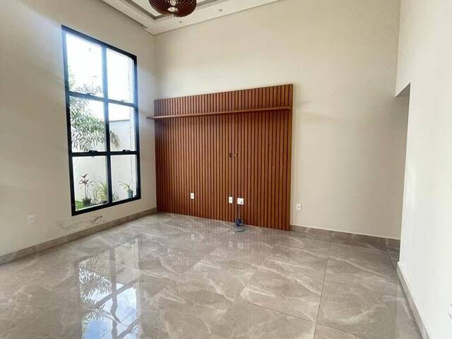 #CA0102 - Casa em condomínio para Venda em Indaiatuba - SP